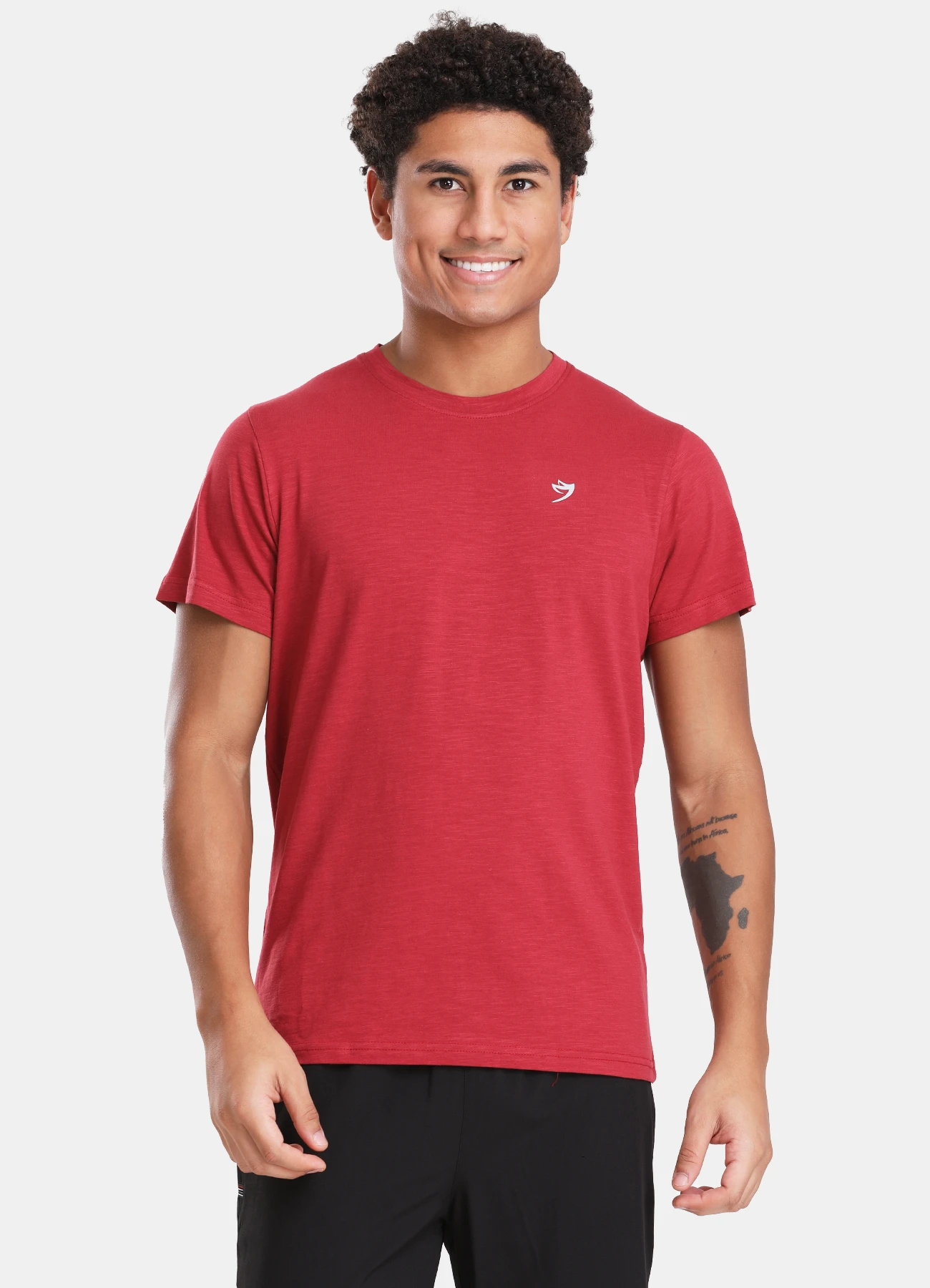 ESSENTIAL Tee